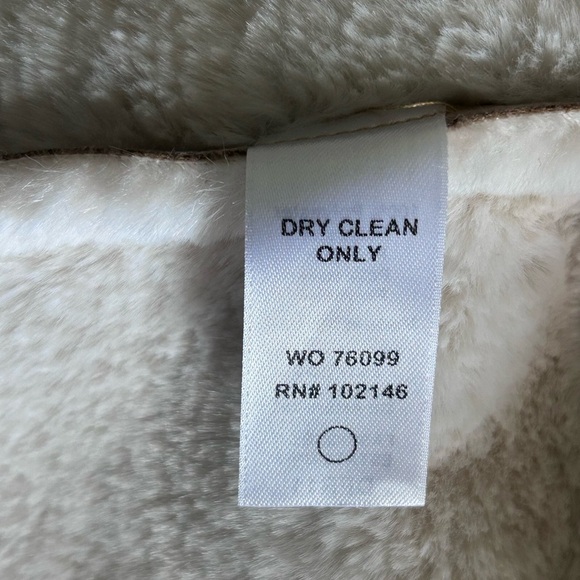 Faux Suede Shearling Lined Tan Open Front Vest Size M/L - Picture 4 of 6